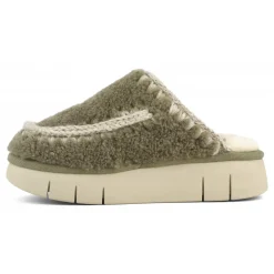 Bounce Clog Curly Sheepskin