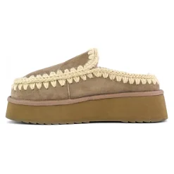 Clog Eskimo Platform