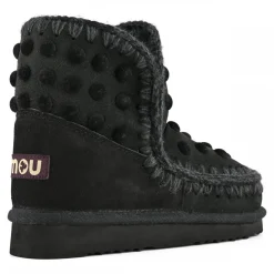 Eskimo 18 Velvet Studs