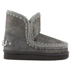Eskimo 18 With Rhinestones Logo
