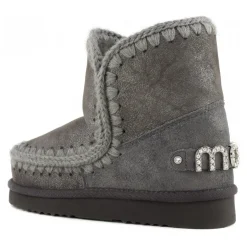 Eskimo 18 With Rhinestones Logo