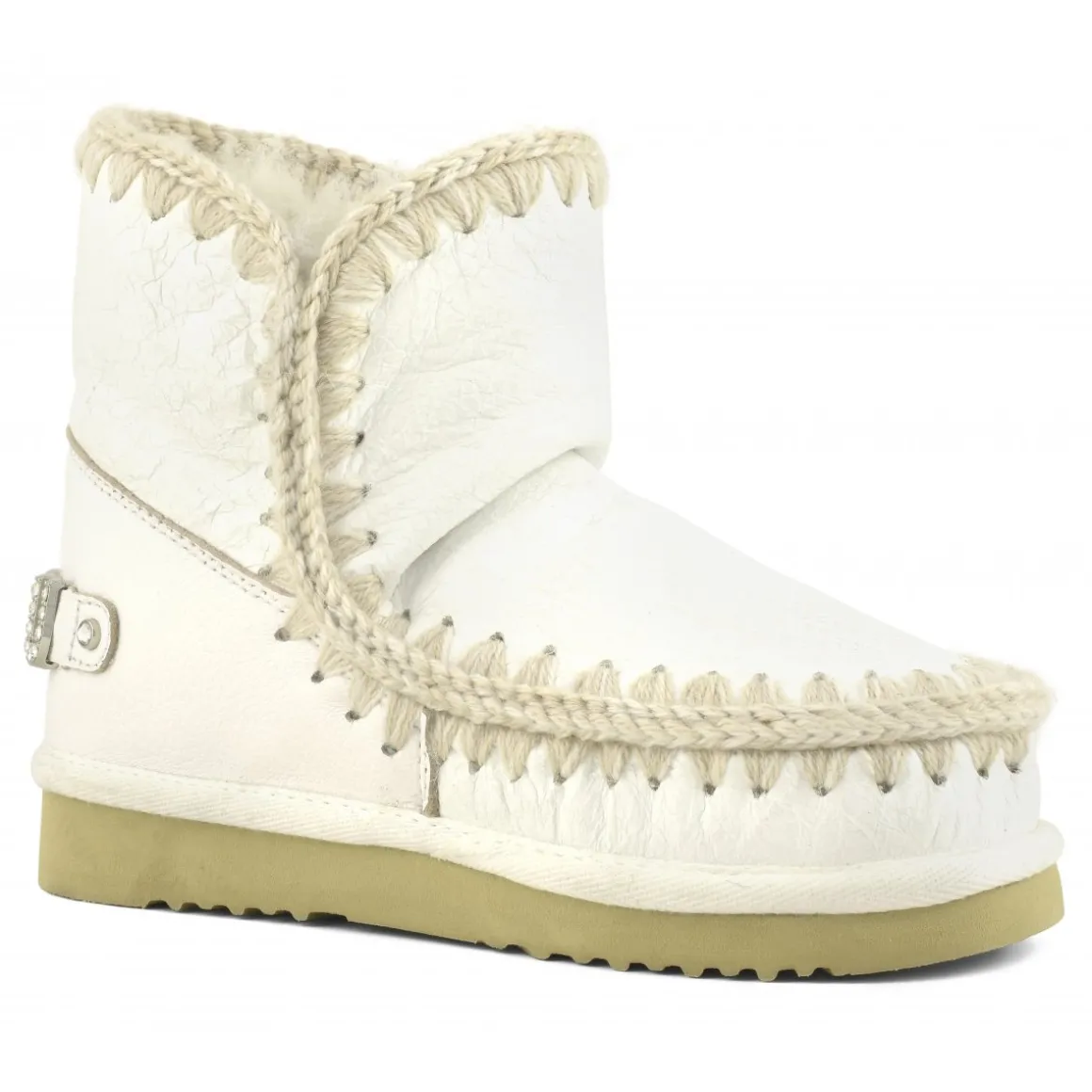 Eskimo 18 With Rhinestones Logo