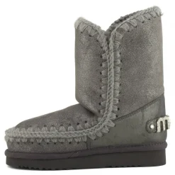 Eskimo 24 With Rhinestones Logo