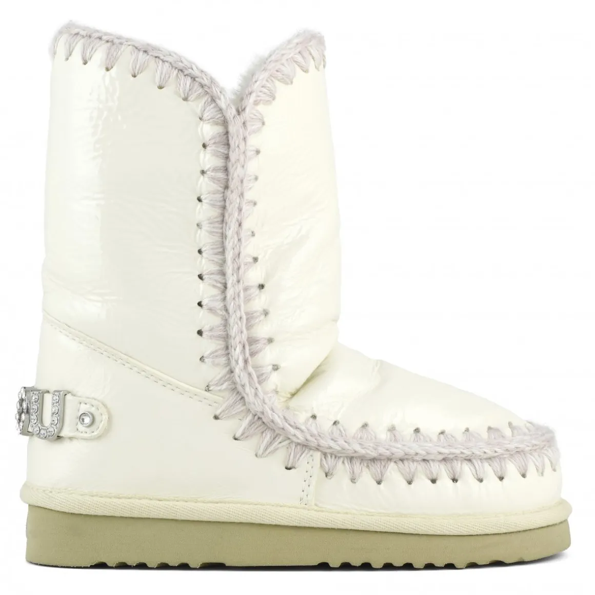 Eskimo 24 With Rhinestones Logo