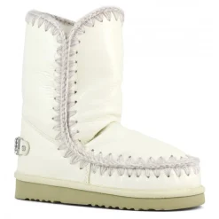 Eskimo 24 With Rhinestones Logo