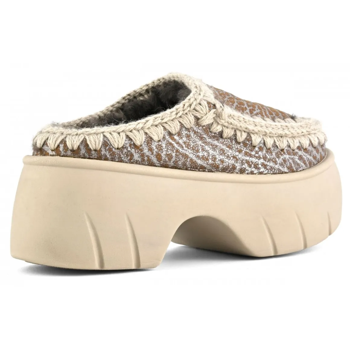 Eskimo Clog Twist