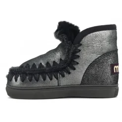 Eskimo Sneaker Kid