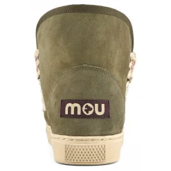 Eskimo Sneaker Overstitching
