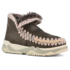 Eskimo Trainer Overstitching