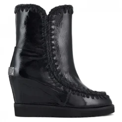 French Toe Wedge Short
