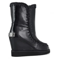 French Toe Wedge Short
