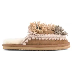 Slipper With Wool Flowers And Rhinestones