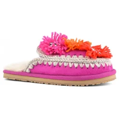 Slipper With Wool Flowers And Rhinestones